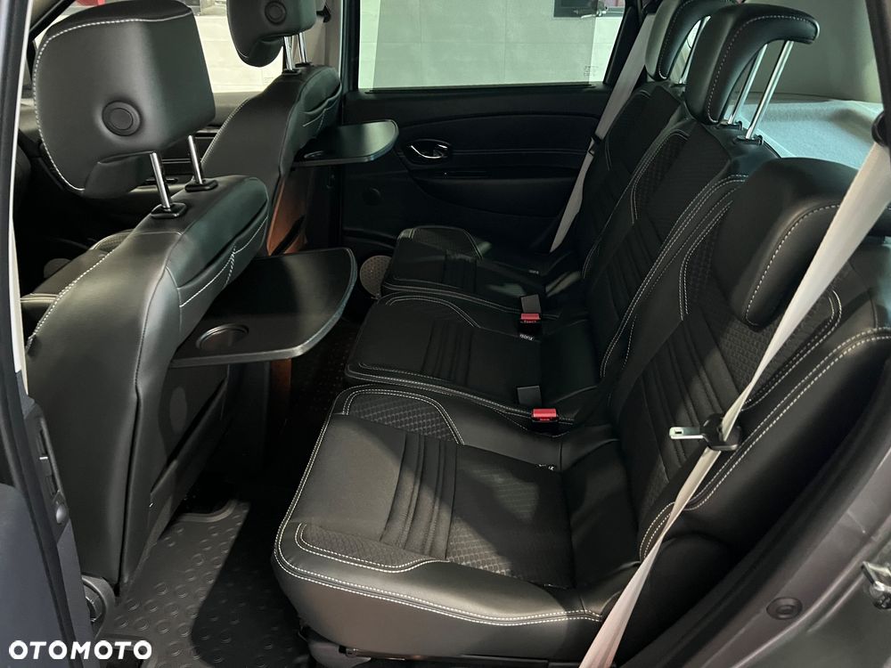 Renault Scenic 1.2 TCe Energy Bose - 19