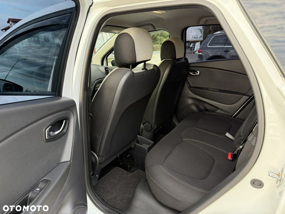 Renault Captur ENERGY TCe 120 Intens - 24