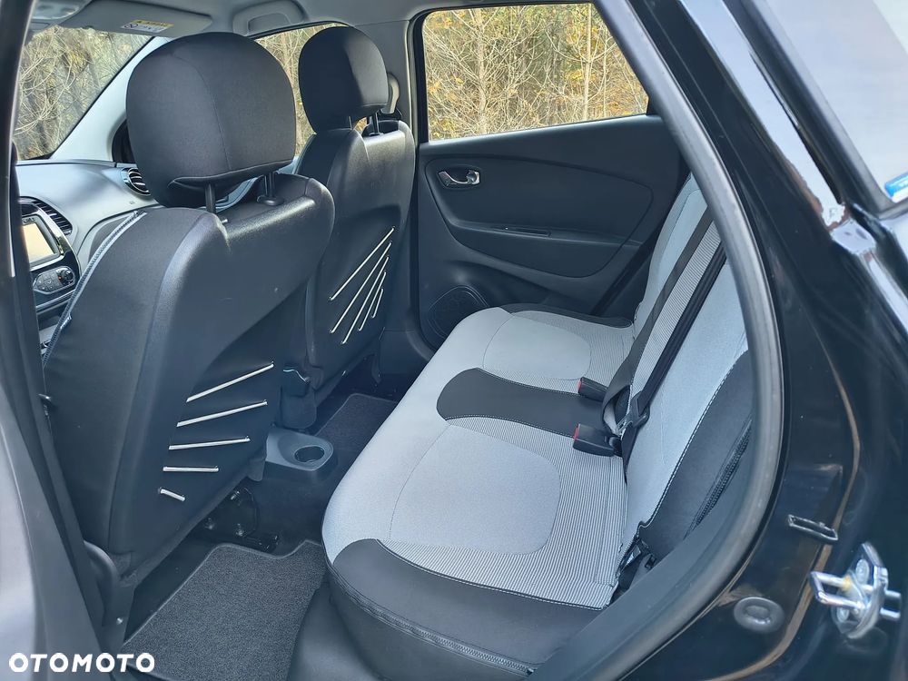 Renault Captur - 19