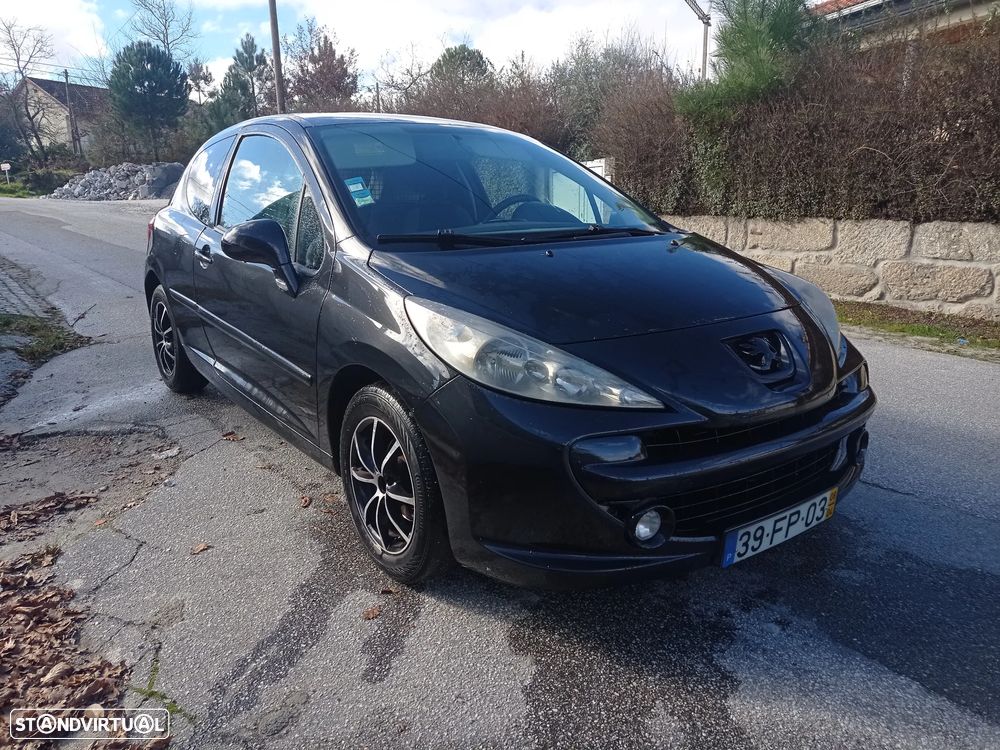 Peugeot 207 - 4