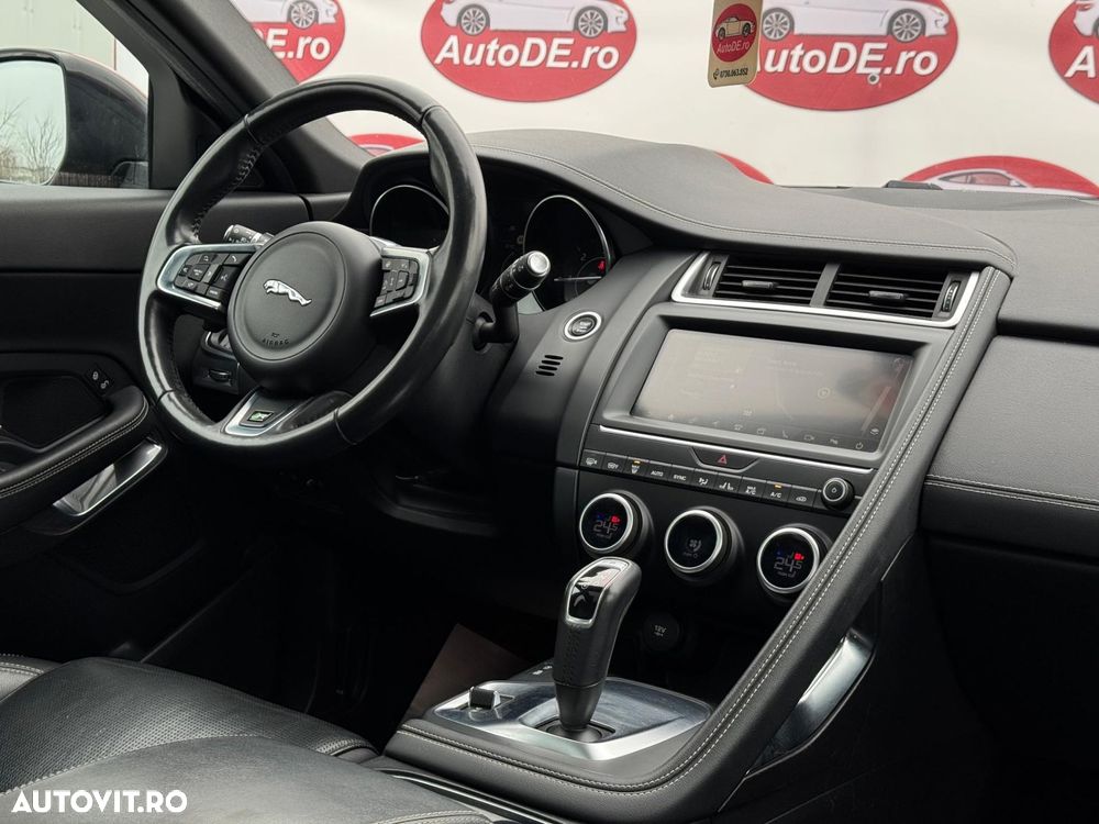 Jaguar E-Pace - 8