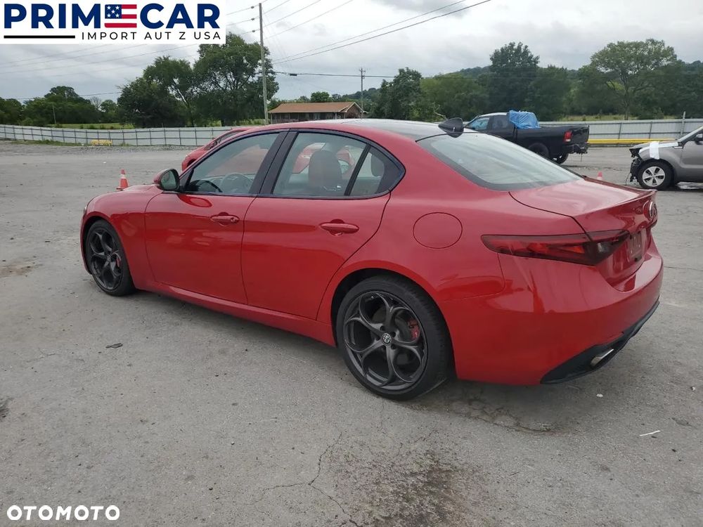 Alfa Romeo Giulia - 2