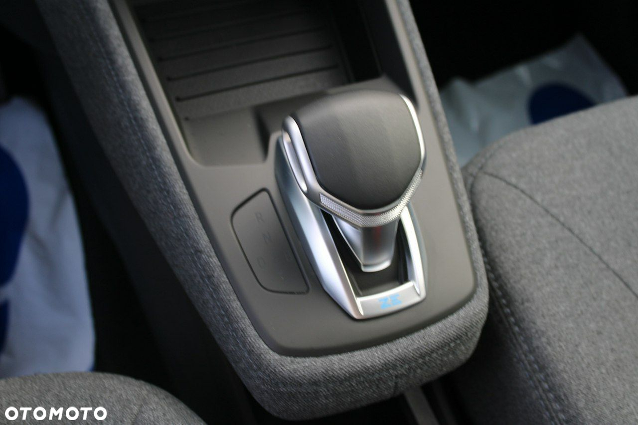 Renault Zoe - 23
