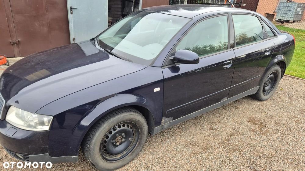 Audi A4 Limousine 2001 photo 4