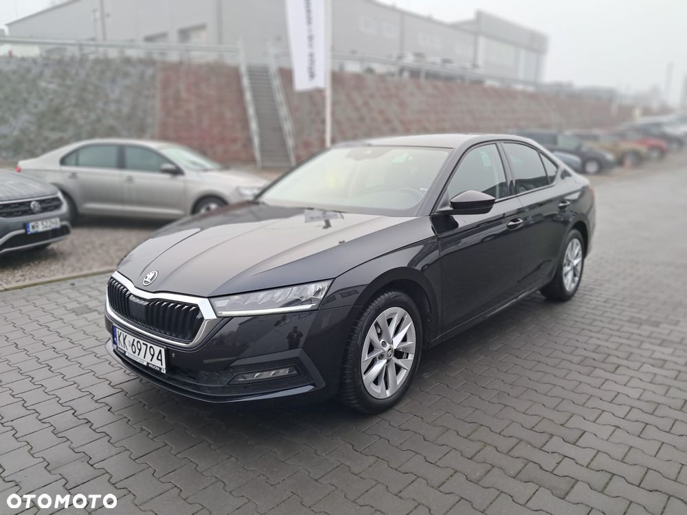 Skoda Octavia 2.0 TDI Ambition DSG - 3