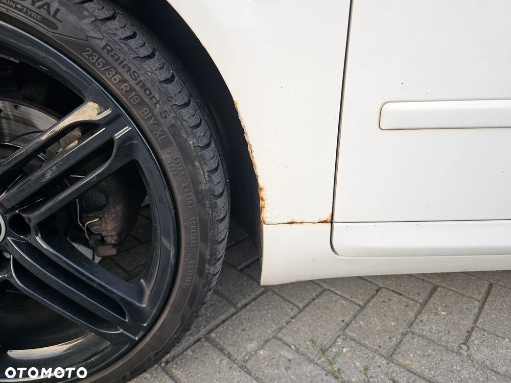 Audi A4 Avant 2.0 TDI Quattro - 10