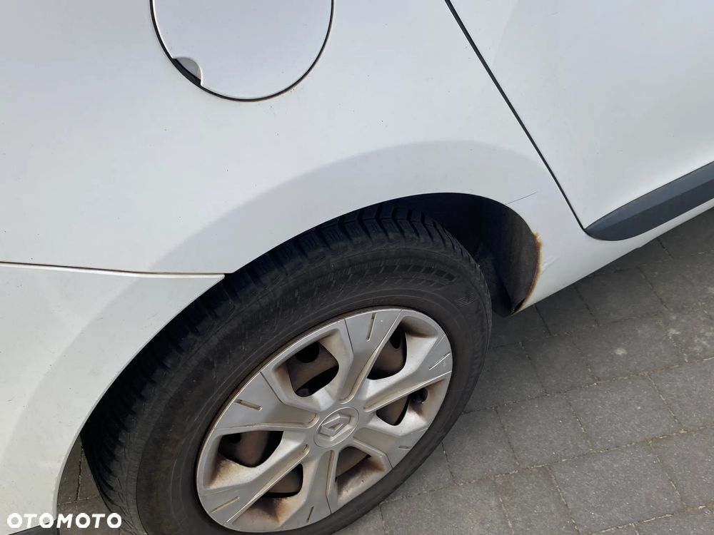 Renault Megane 1.5 dCi Authentique - 6