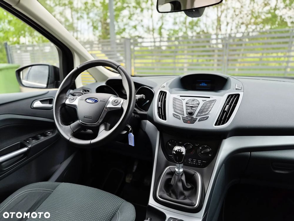 Ford C-MAX - 30