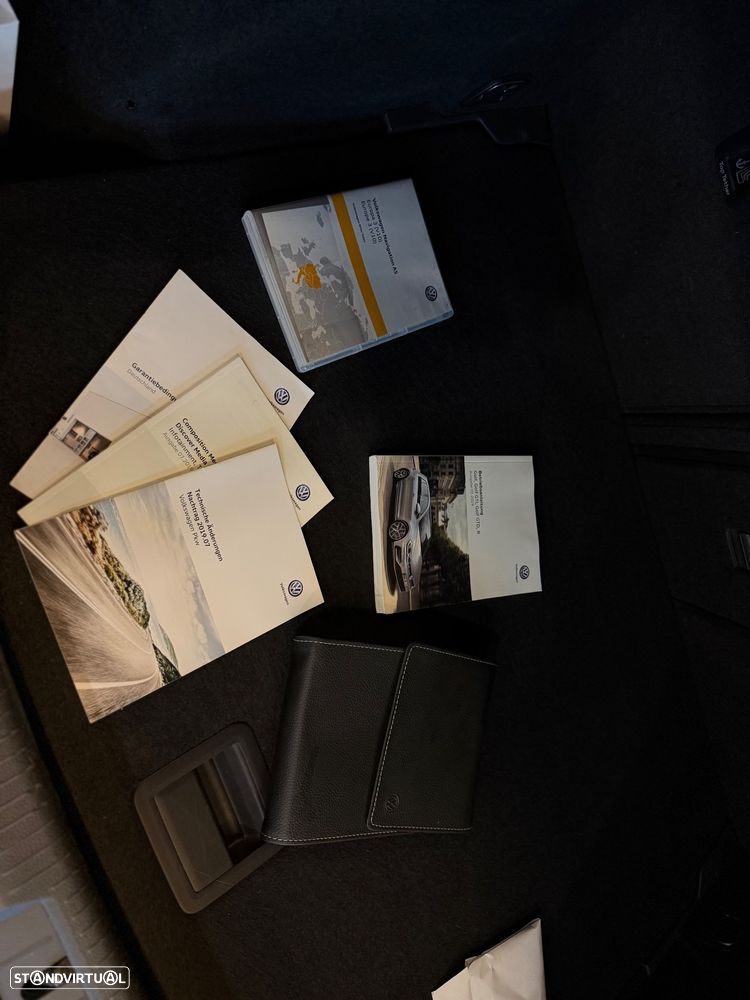 VW Golf GTI TCR 2.0 TSI OPF DSG - 30