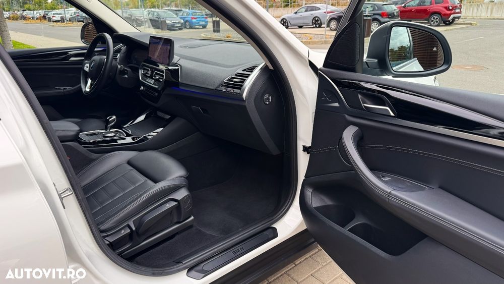 BMW X3 xDrive20d AT xLine - 21