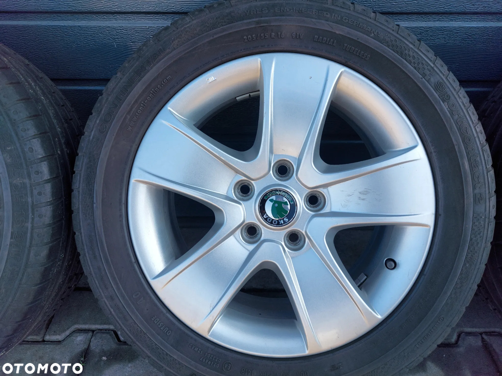 SKODA OCTAVIA II FELGI KOŁA R16 6.5J ET50 5X112 ORYGINAŁ PROSTE! OPONY 205/55 16 CONTINENTAL SPORTCONTACT 2 DOT18 - 3