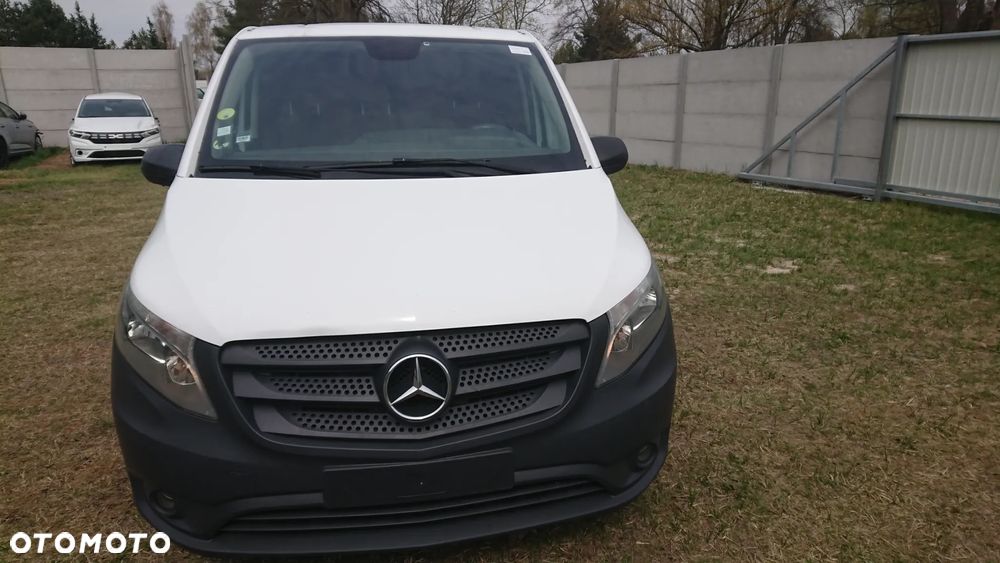 Mercedes-Benz Vito - 23