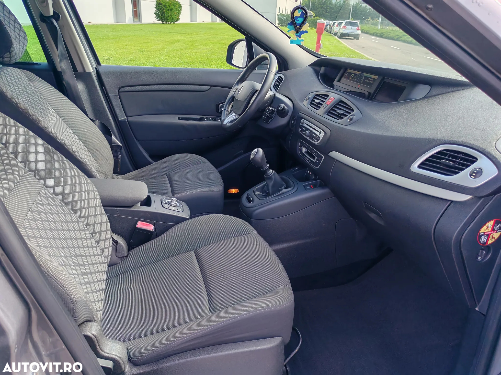 Renault Grand Scenic TCe 130 Dynamique - 18