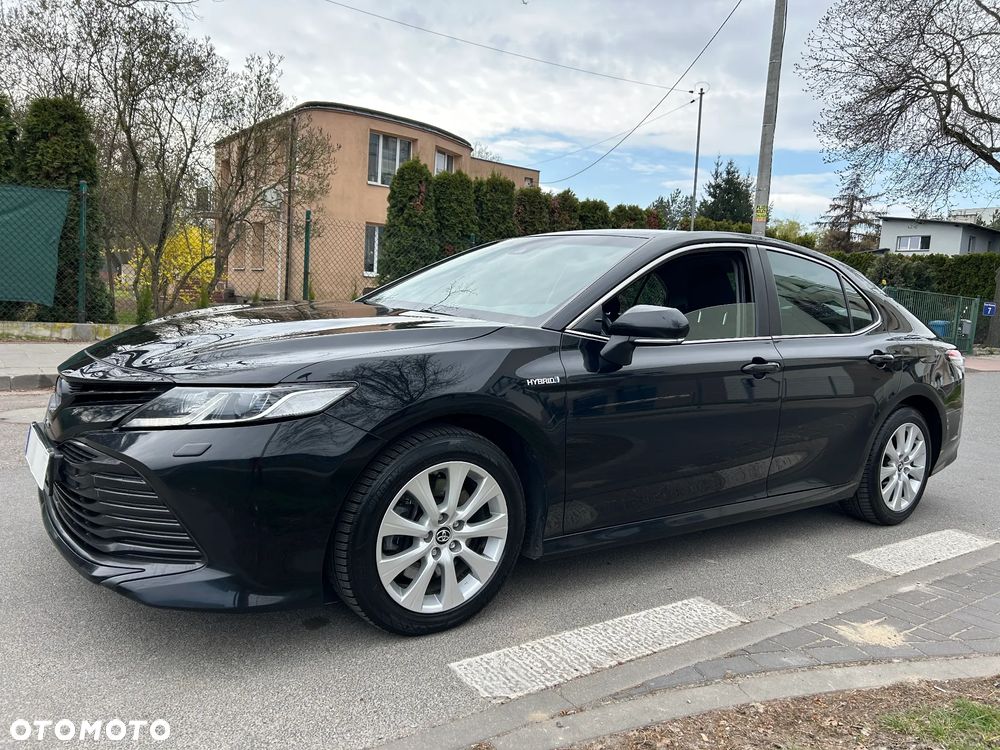 Toyota Camry 2.5 Hybrid Comfort CVT - 32
