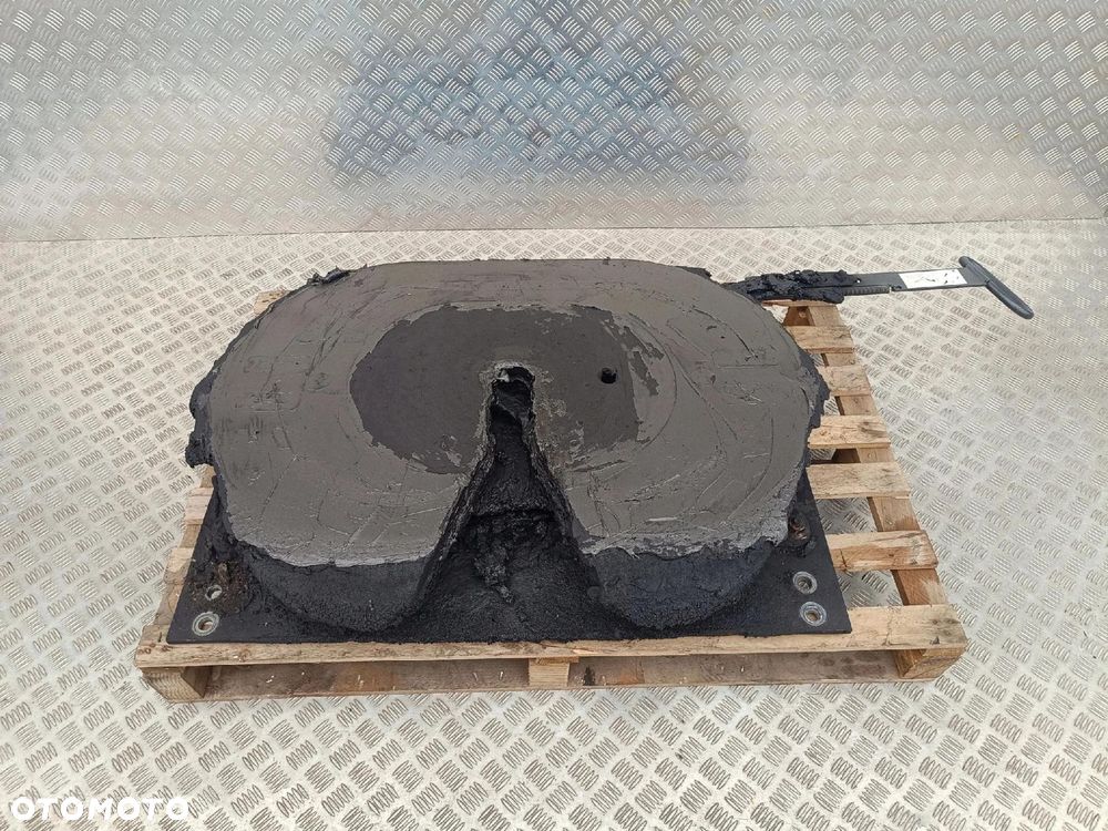 SIODŁO DAF XF 106 15 CM - 1