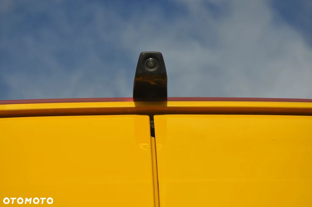 Volkswagen Crafter - 26