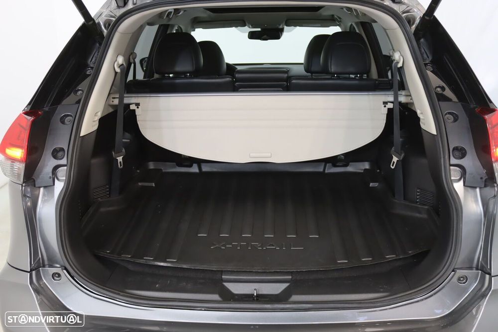 Nissan X-Trail 1.7 dCi Bussiness Edition 7L - 32