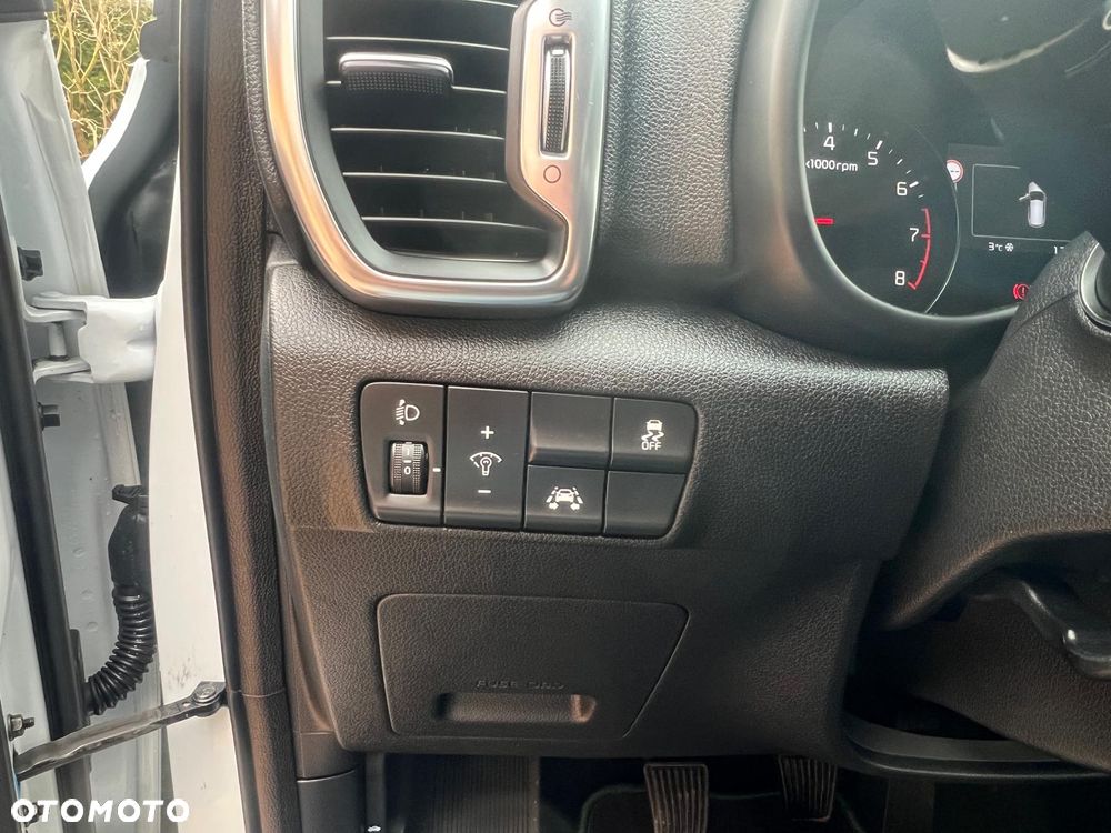 Kia Sportage 1.6 GDI L Business Line Plus 2WD - 28