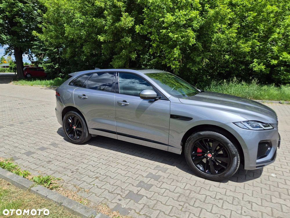 Jaguar F-Pace - 4