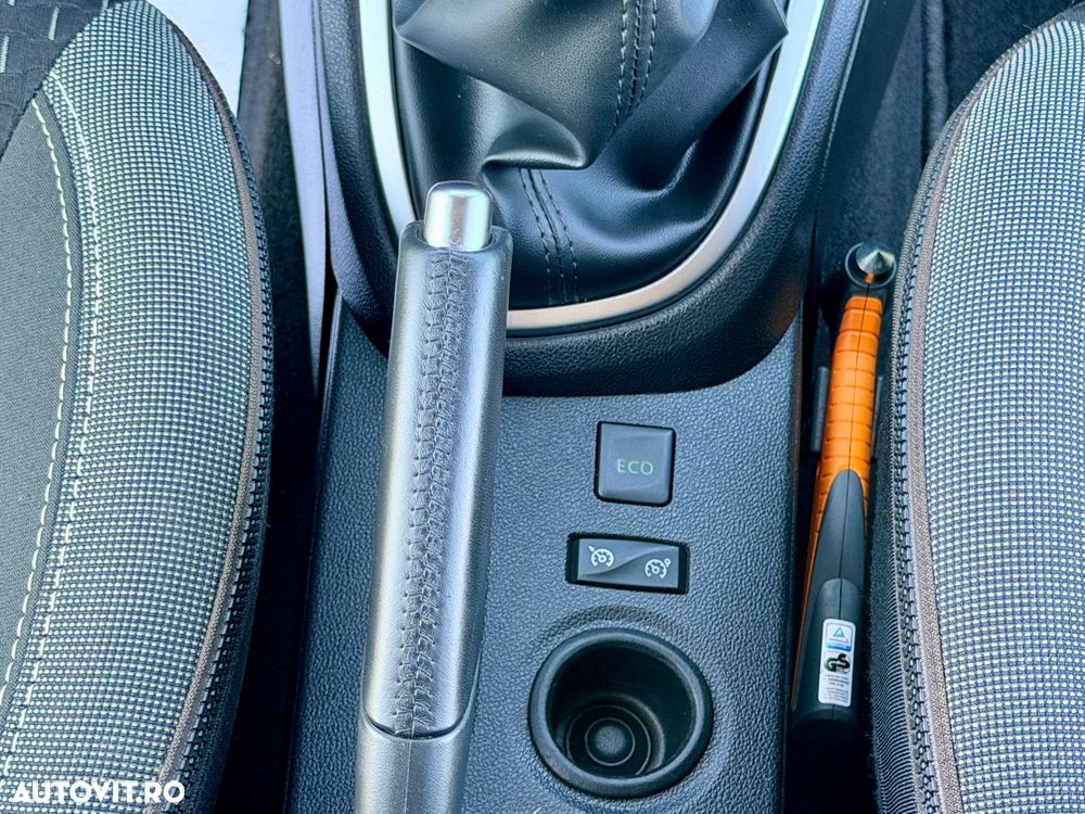 Renault Captur - 13