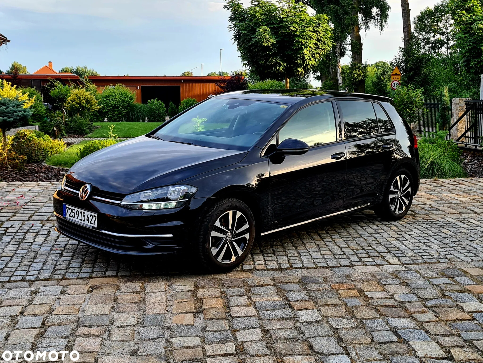 Volkswagen Golf VII 1.5 TSI BMT Evo IQ Drive - 24