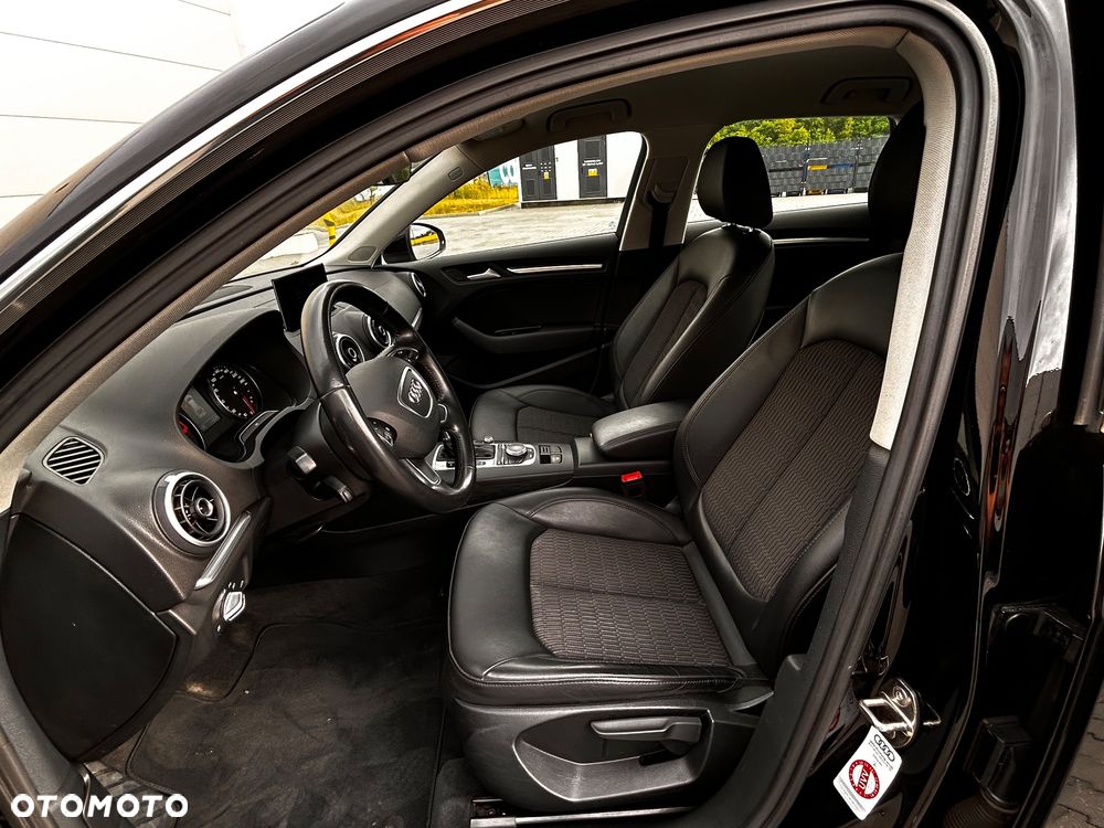 Audi A3 Sportback 1.4 TFSI S tronic Ambition - 25