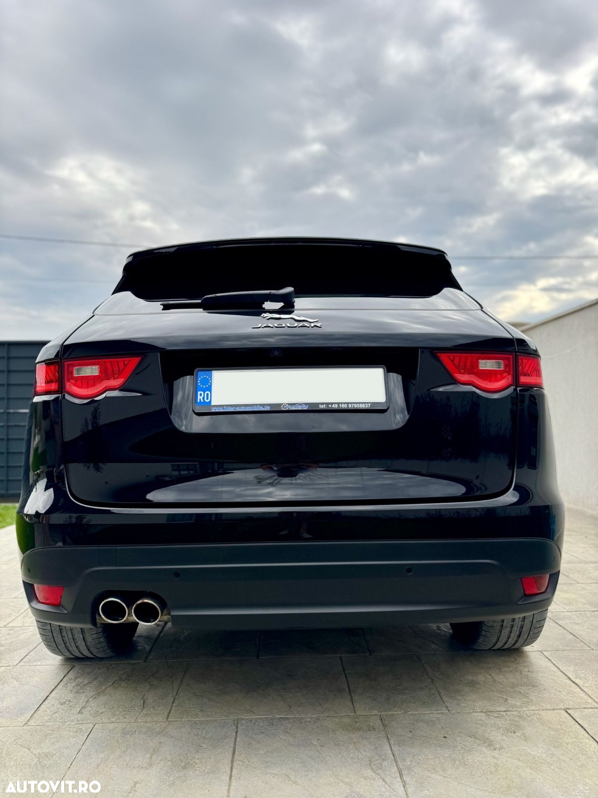 Jaguar F-Pace 20d AWD Aut. R-Sport - 3