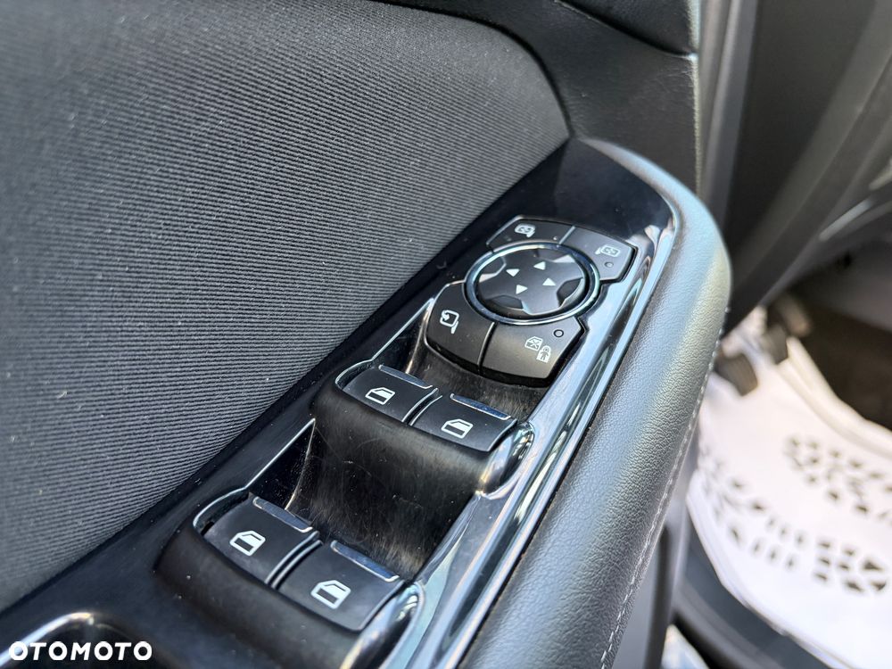 Ford S-Max 1.5 EcoBoost Titanium - 20