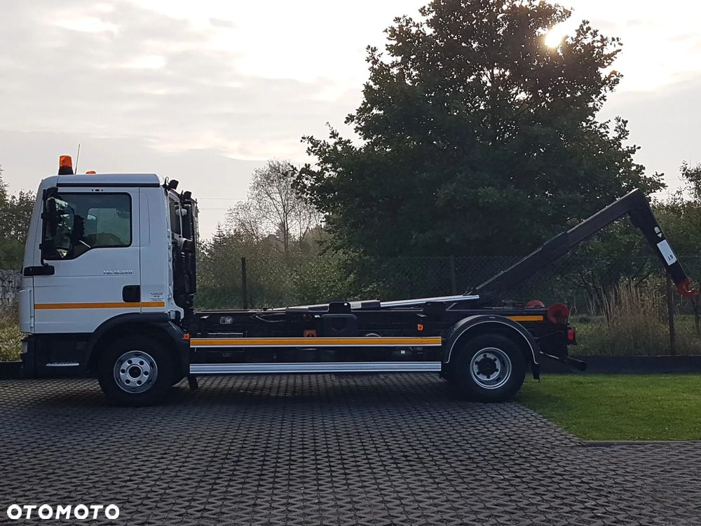 MAN TGL 12.220 HAKOWIEC 4x2 KLIMA - 14