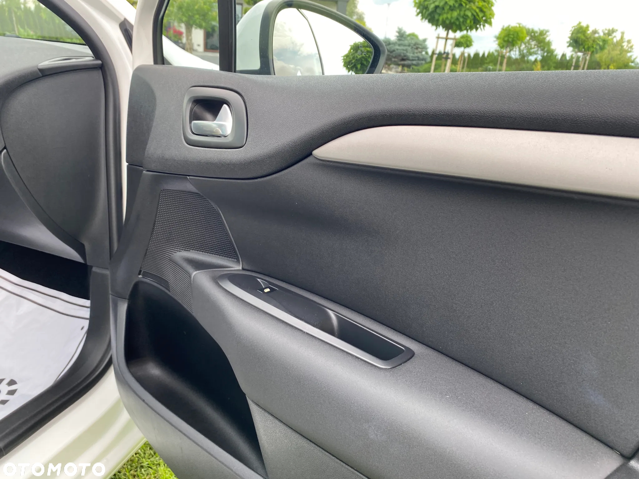 Citroën C4 1.2 PureTech Feel - 28