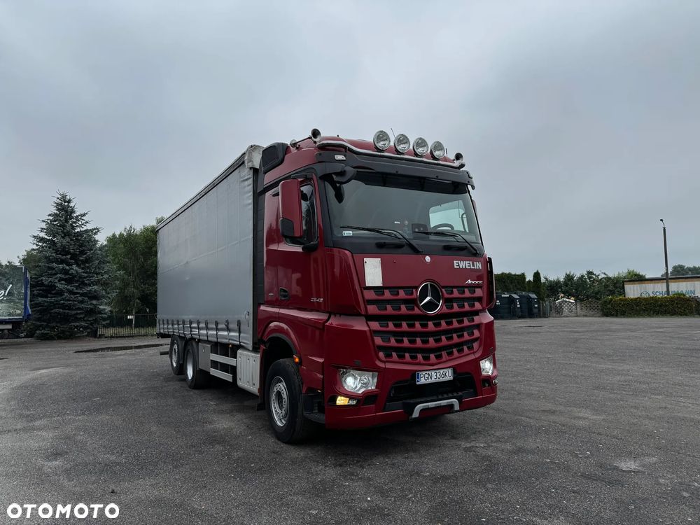 Mercedes-Benz Arocs - 1
