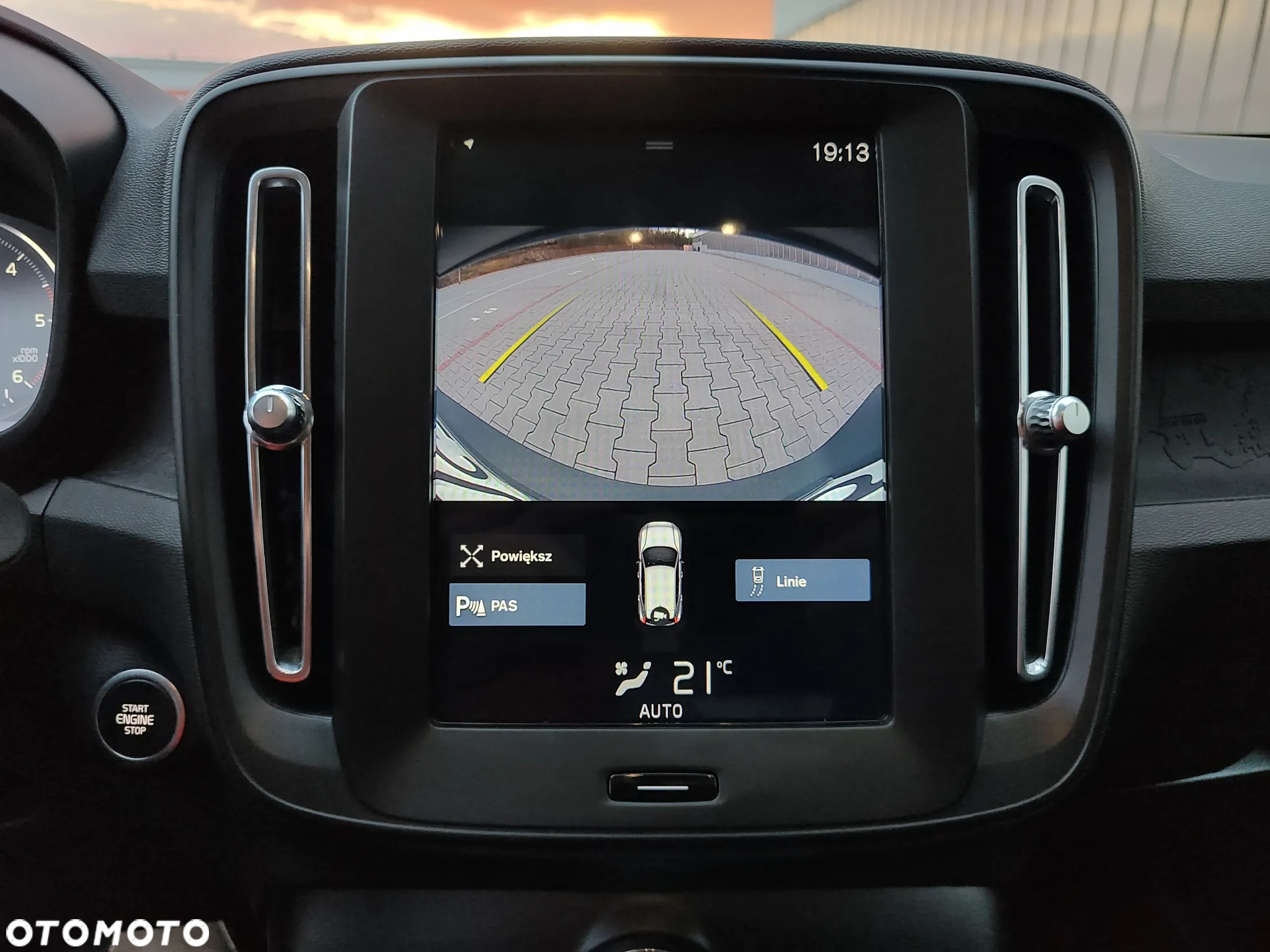 Volvo XC 40 - 13