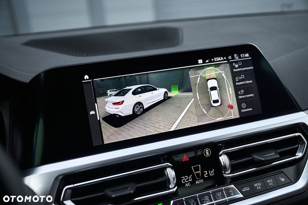 BMW Seria 3 320d xDrive M Sport - 38