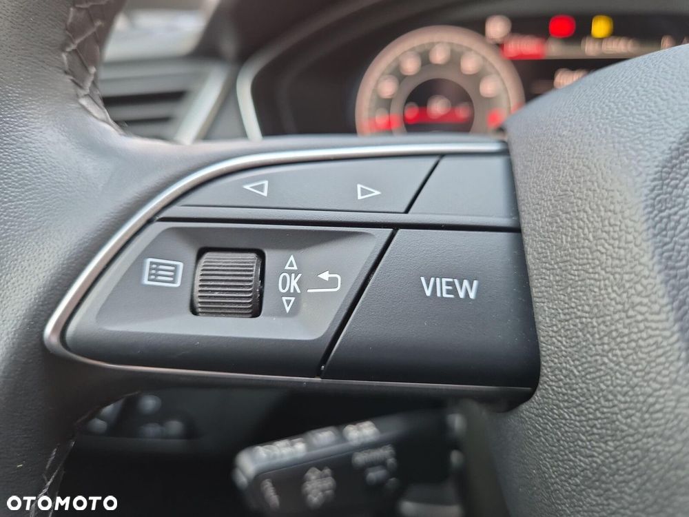Audi Q5 Sportback - 16