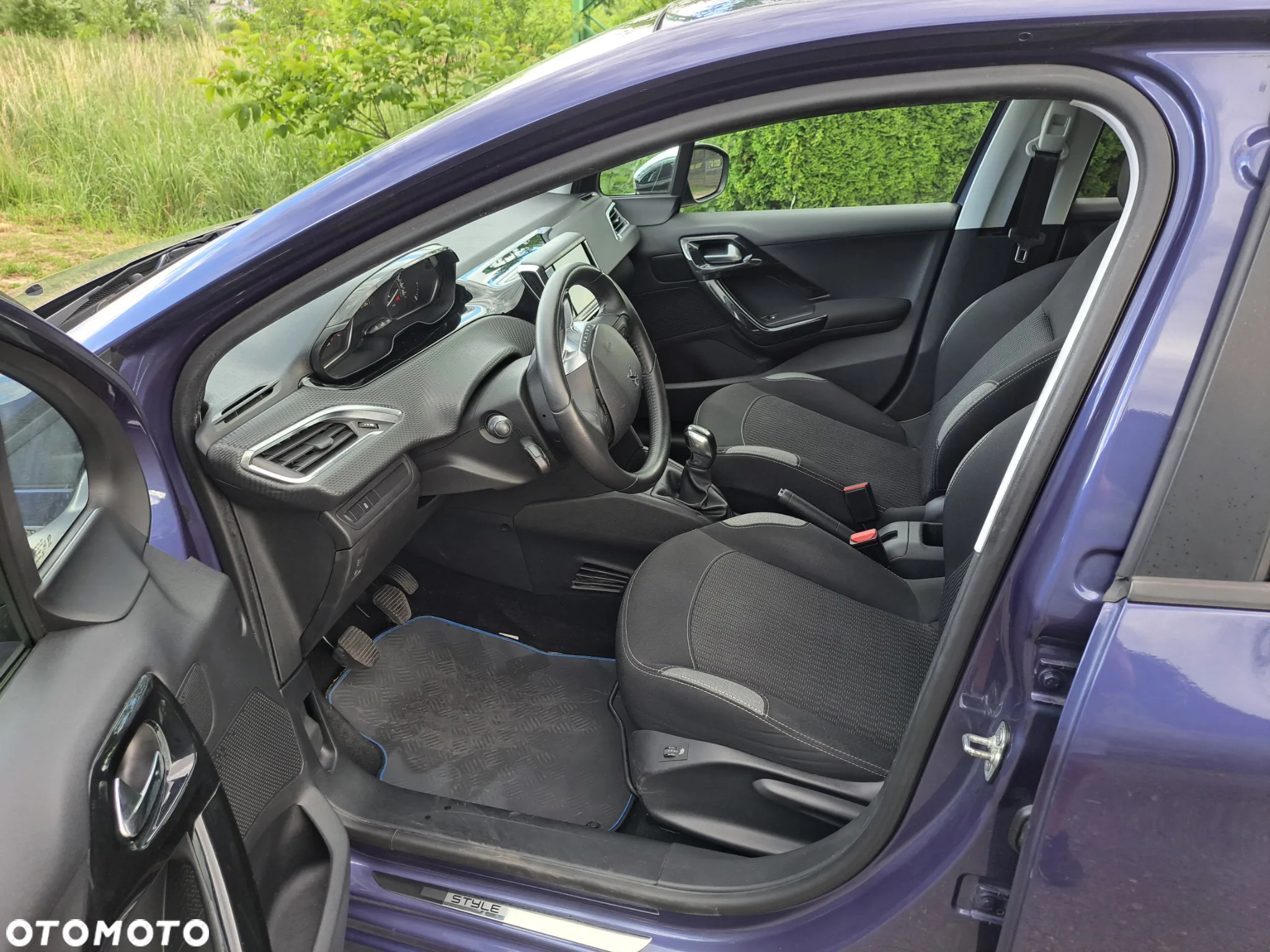 Peugeot 208 1.2 PureTech Active - 6