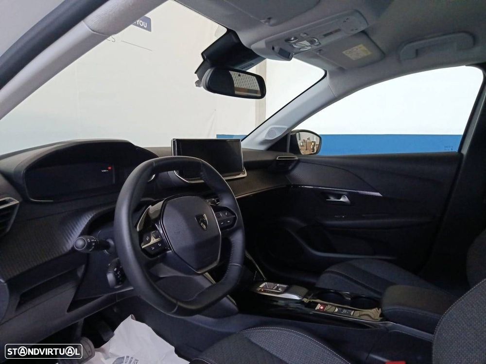 Peugeot 208 1.2 Hybrid Allure e-DCS6 - 8