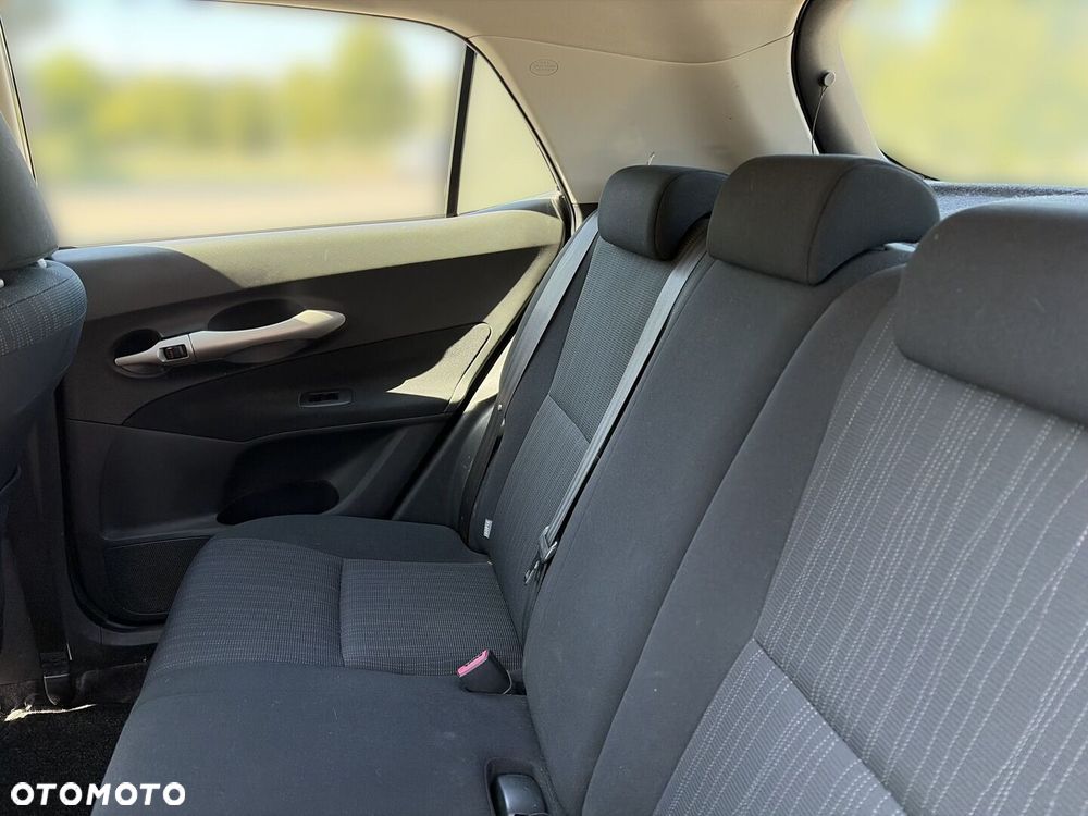 Toyota Auris 1.6 VVT-i Luna - 17