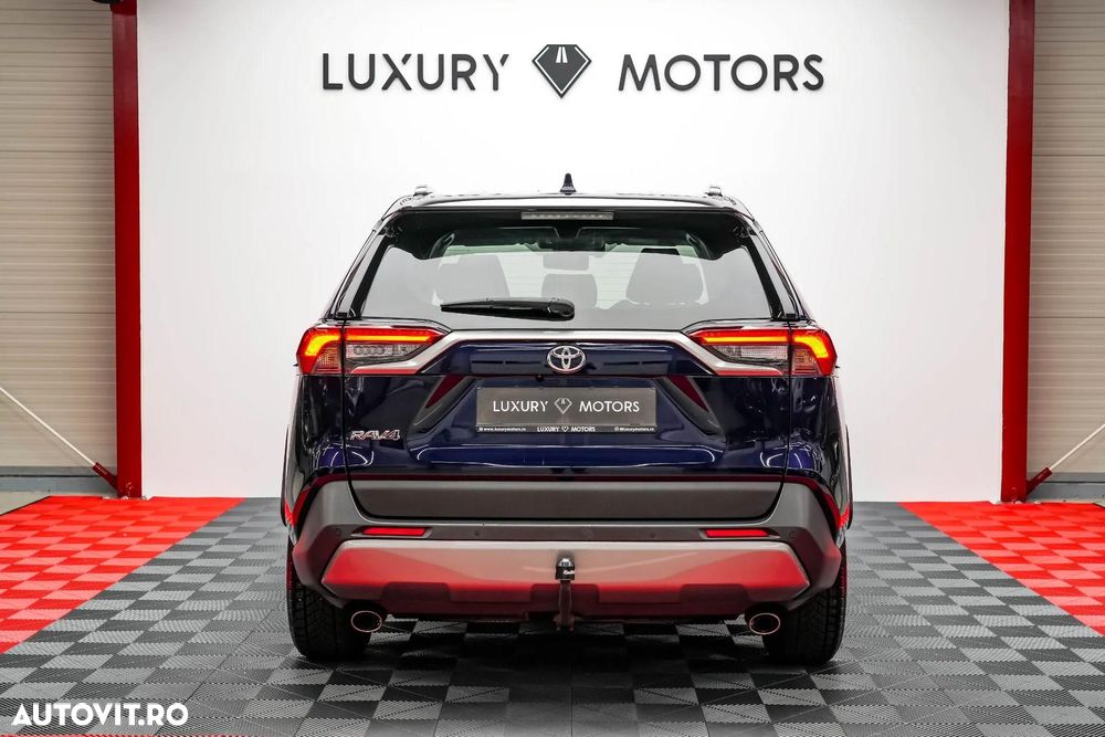 Toyota RAV4 2.0P CVT AWD Luxury - 13