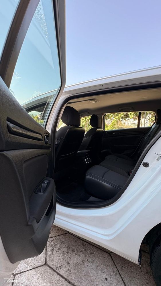 Renault Mégane Sport Tourer 1.5 dCi Dynamique - 6