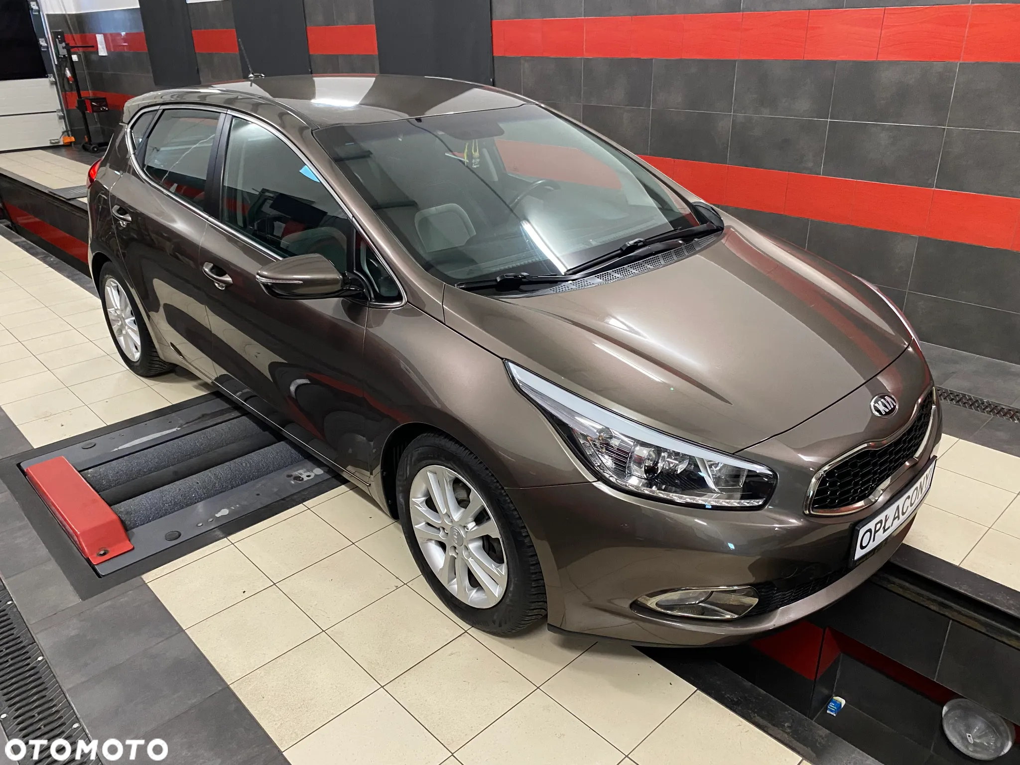 Kia Ceed 1.6 CRDi Spirit - 4