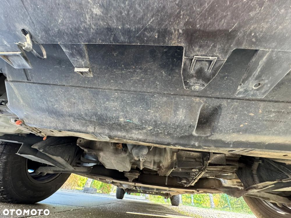 Nissan NV300 LONG BIAŁY - 17