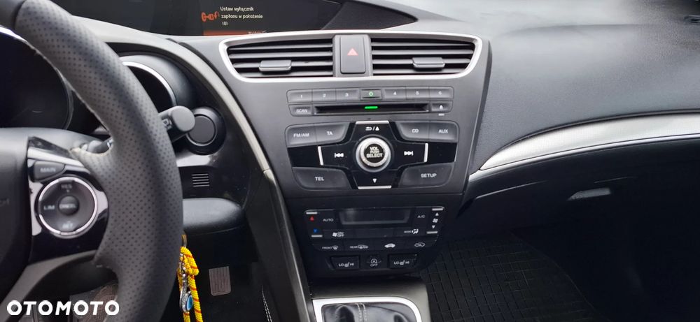 Honda Civic 1.4 i-VTEC Sport Black Edition - 21