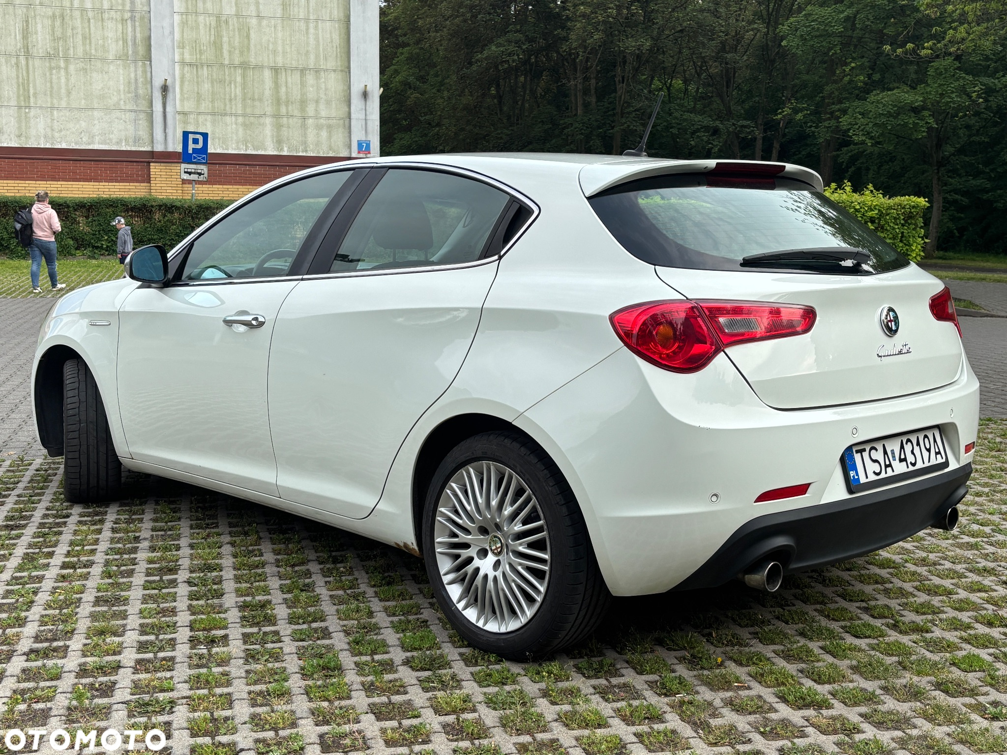 Alfa Romeo Giulietta 2.0 JTDM Distinctive - 4