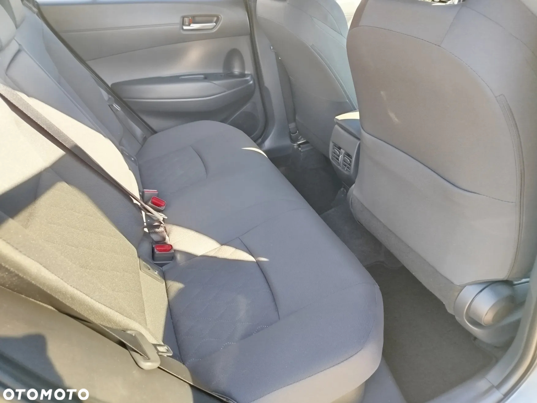 Toyota Corolla Cross 2.0 Hybrid Style - 19