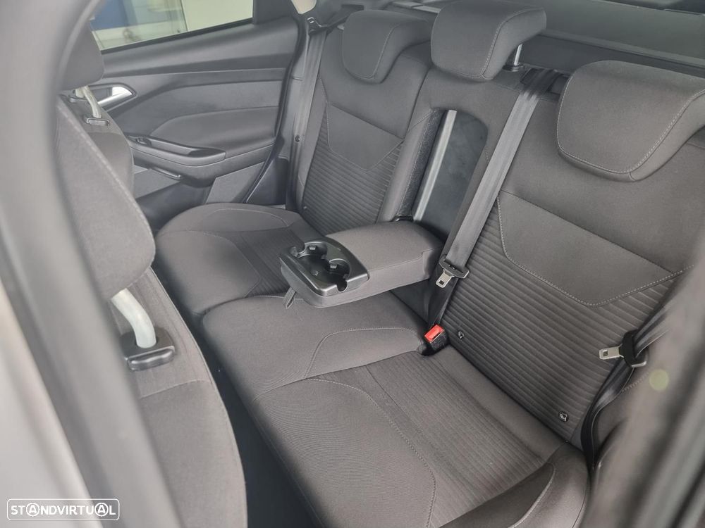 Ford Focus SW 1.5 TDCi Titanium - 13