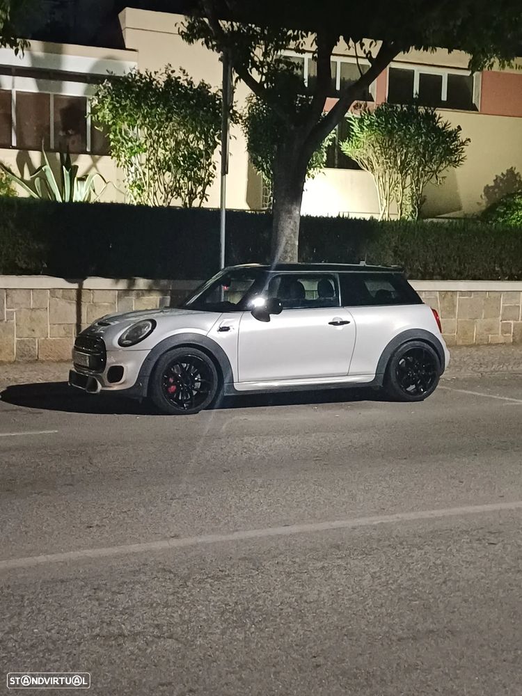 MINI 3 Portas John Cooper Works Aut. - 21