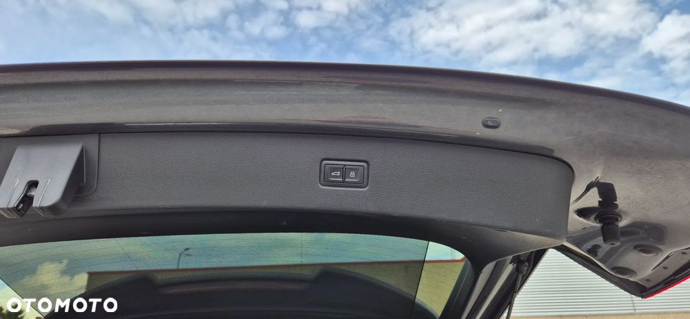 Audi SQ7 4.0 TDI Quattro Tiptronic - 9