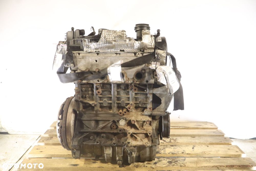 SILNIK  VOLKSWAGEN PASSAT CC 2.0TDI 140KM CBA TEST FILM - 3