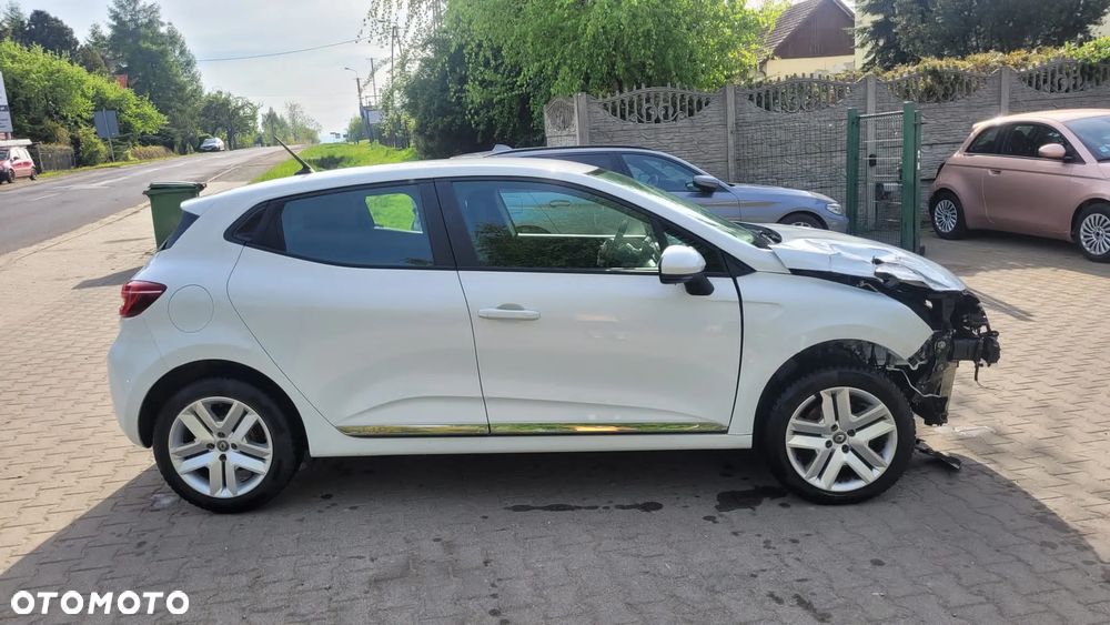 Renault Clio 1.0 TCe Zen Xtronic - 6