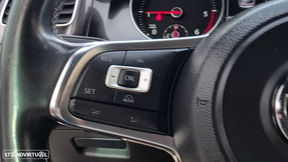 VW Golf 2.0 TDI GTD DSG - 31